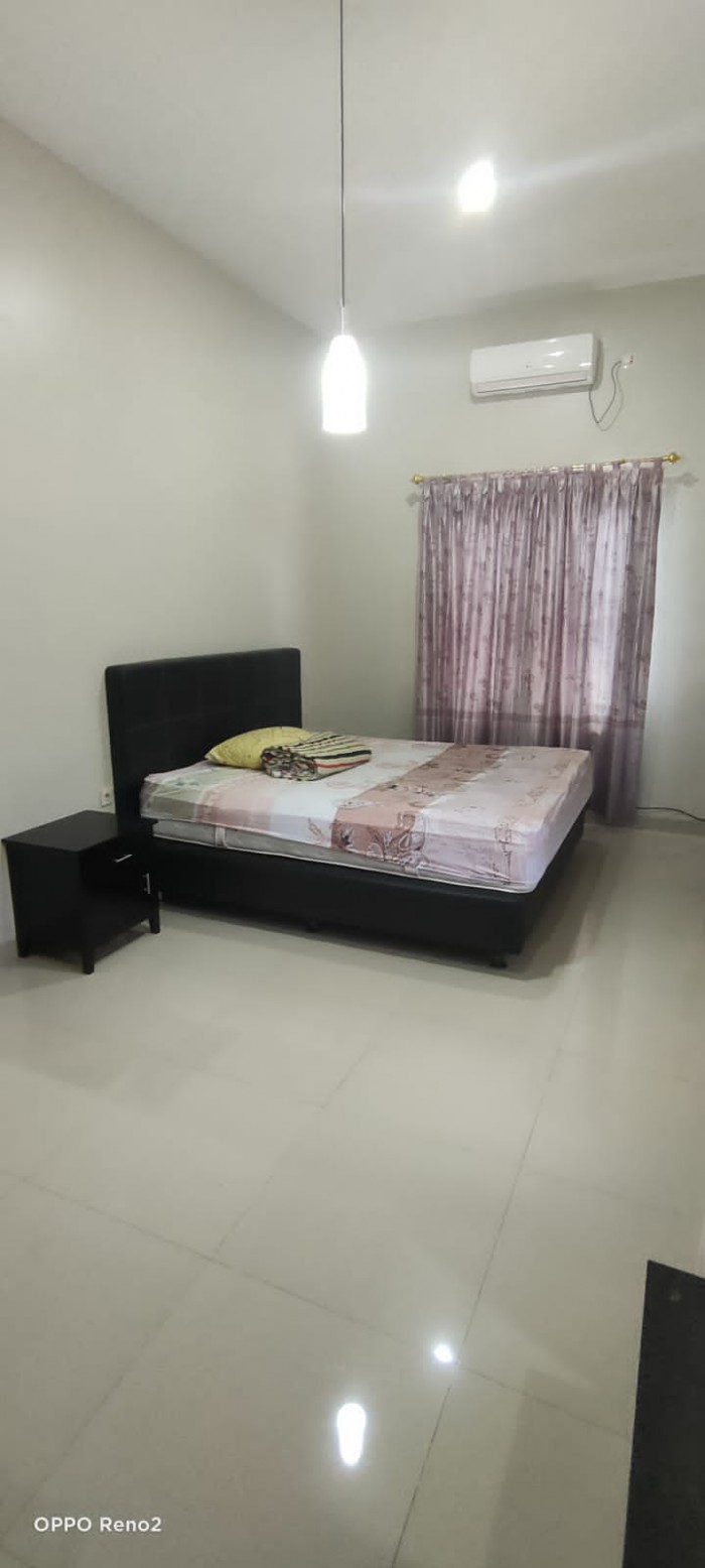 Rumah disewakan di Elysium Lippo Cikarang